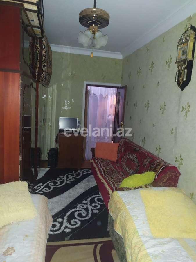 Satılır, köhnə tikili, 3 otaqlı, 80 m², 7-ci mikrorayon q.