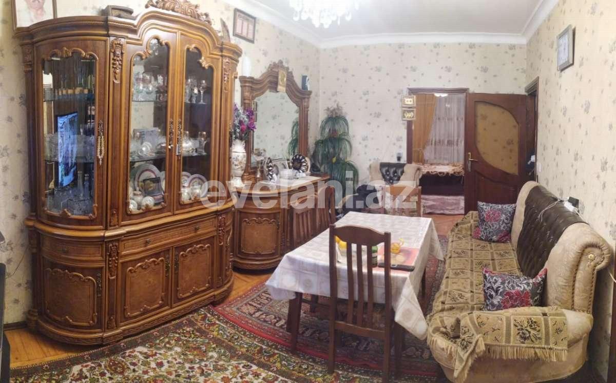 Satılır, köhnə tikili, 3 otaqlı, 80 m², 7-ci mikrorayon q.