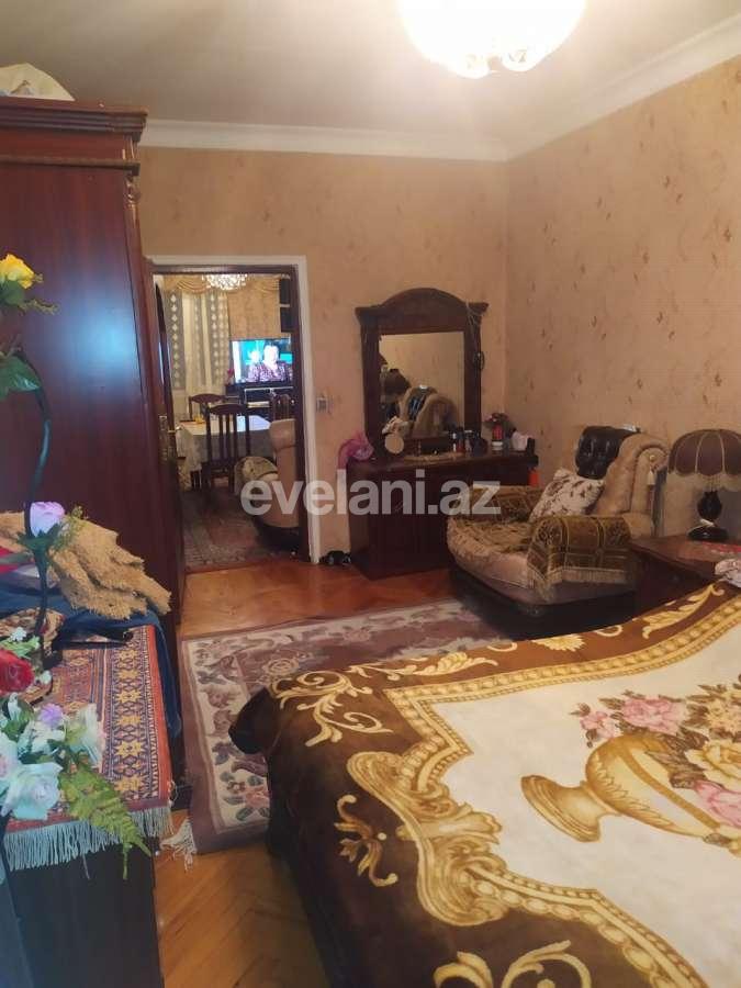 Satılır, köhnə tikili, 3 otaqlı, 80 m², 7-ci mikrorayon q.