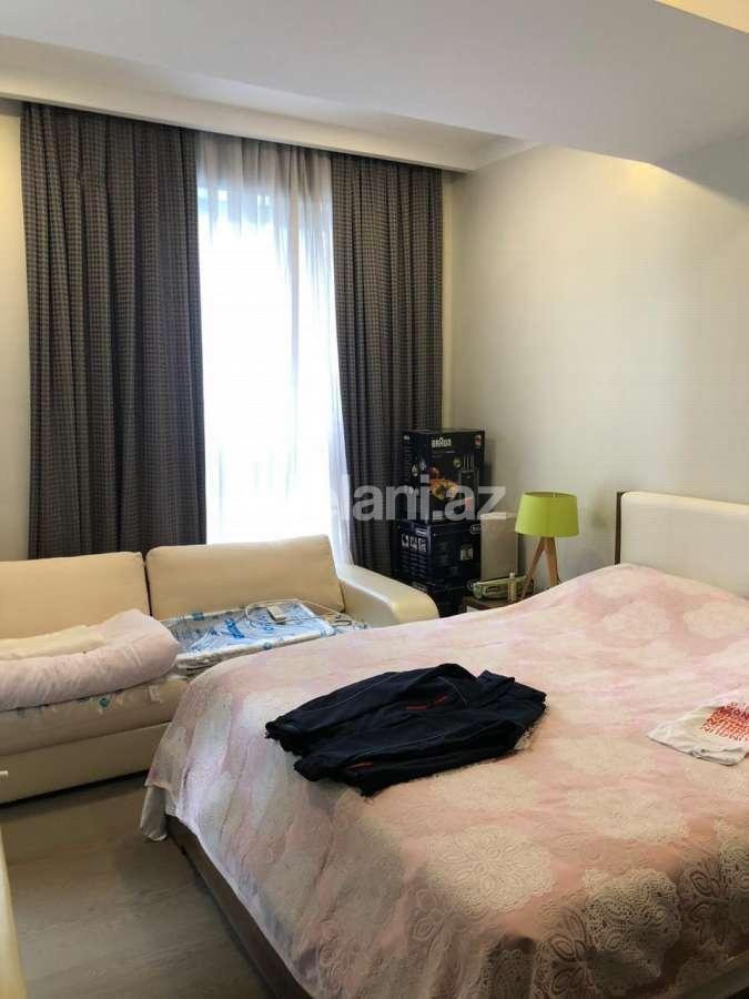 Satılır, yeni tikili, 5 otaqlı, 264 m², 28 may m.