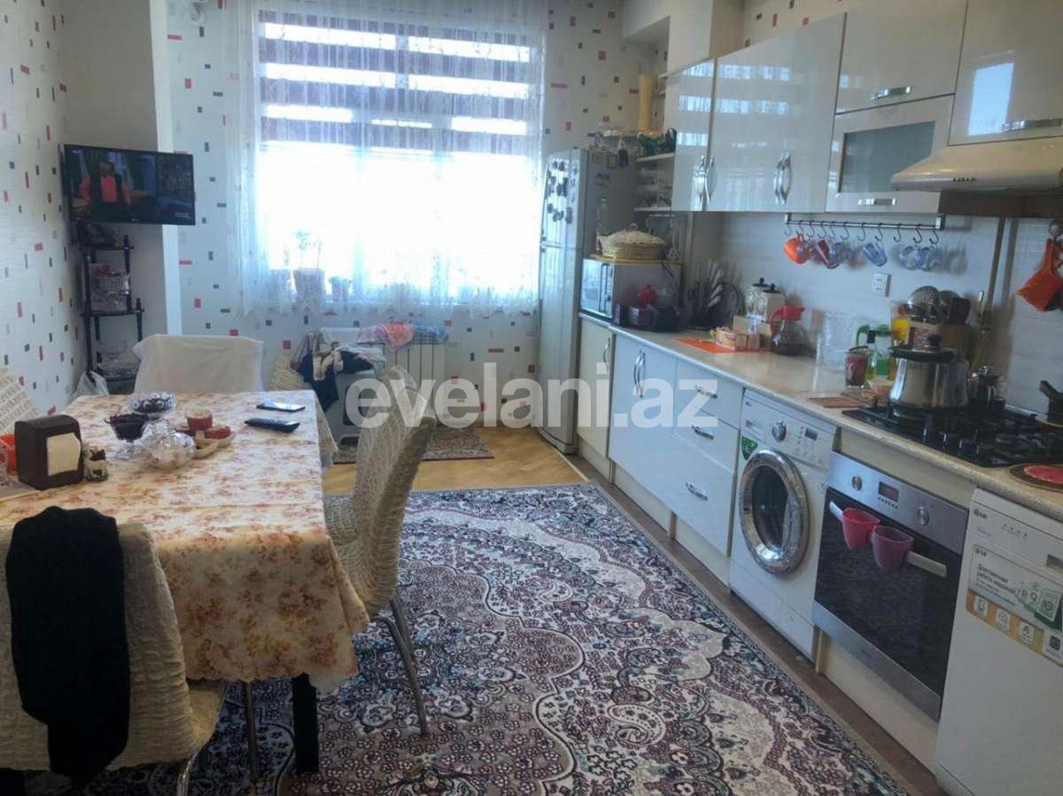 Satılır, yeni tikili, 3 otaqlı, 125 m², 8 Noyabr m.