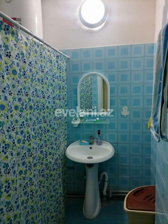 Kirayə verilir, köhnə tikili, 2 otaqlı, 60 m², Elmlər Akademiyası m.