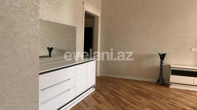 Rent, new building, 3 room, 100 m², 28 may m.