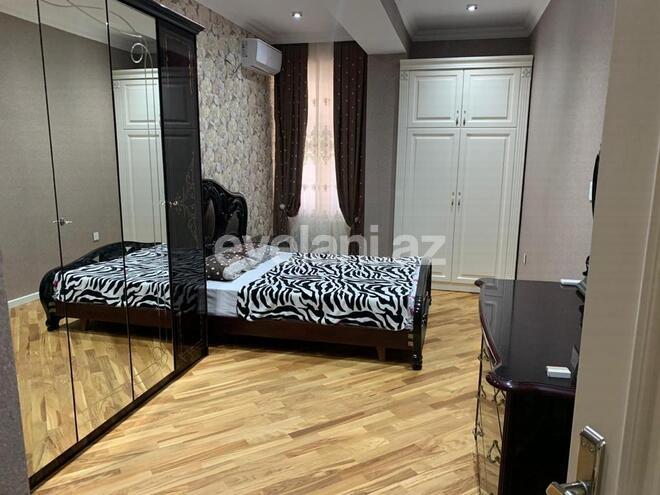 Rent, new building, 3 room, 100 m², 28 may m.