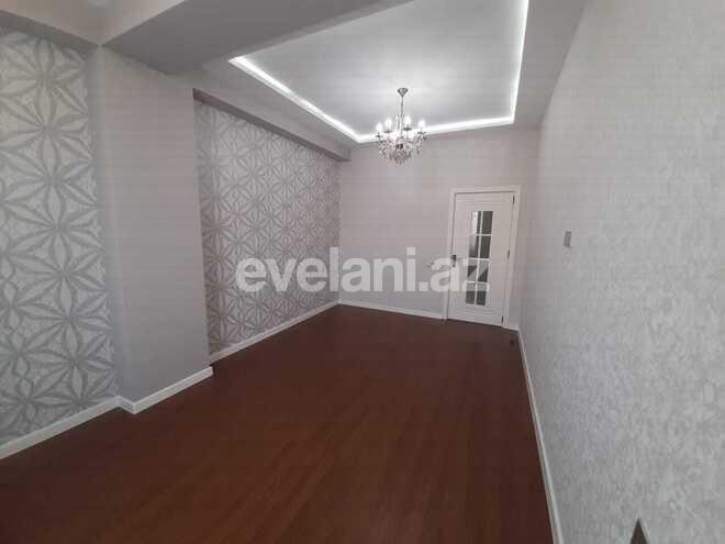 Satılır, yeni tikili, 2 otaqlı, 60 m², 8-ci mikrorayon q.
