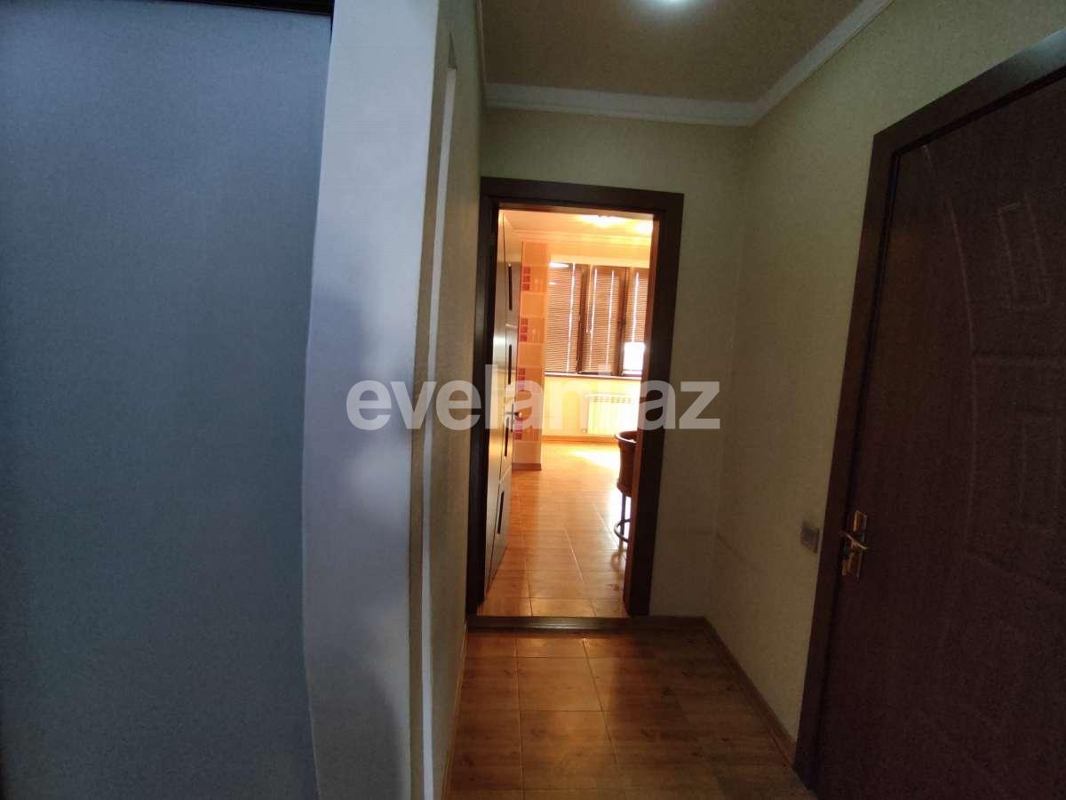 Satılır, köhnə tikili, 4 otaqlı, 106 m², Nəriman Nərimanov m.