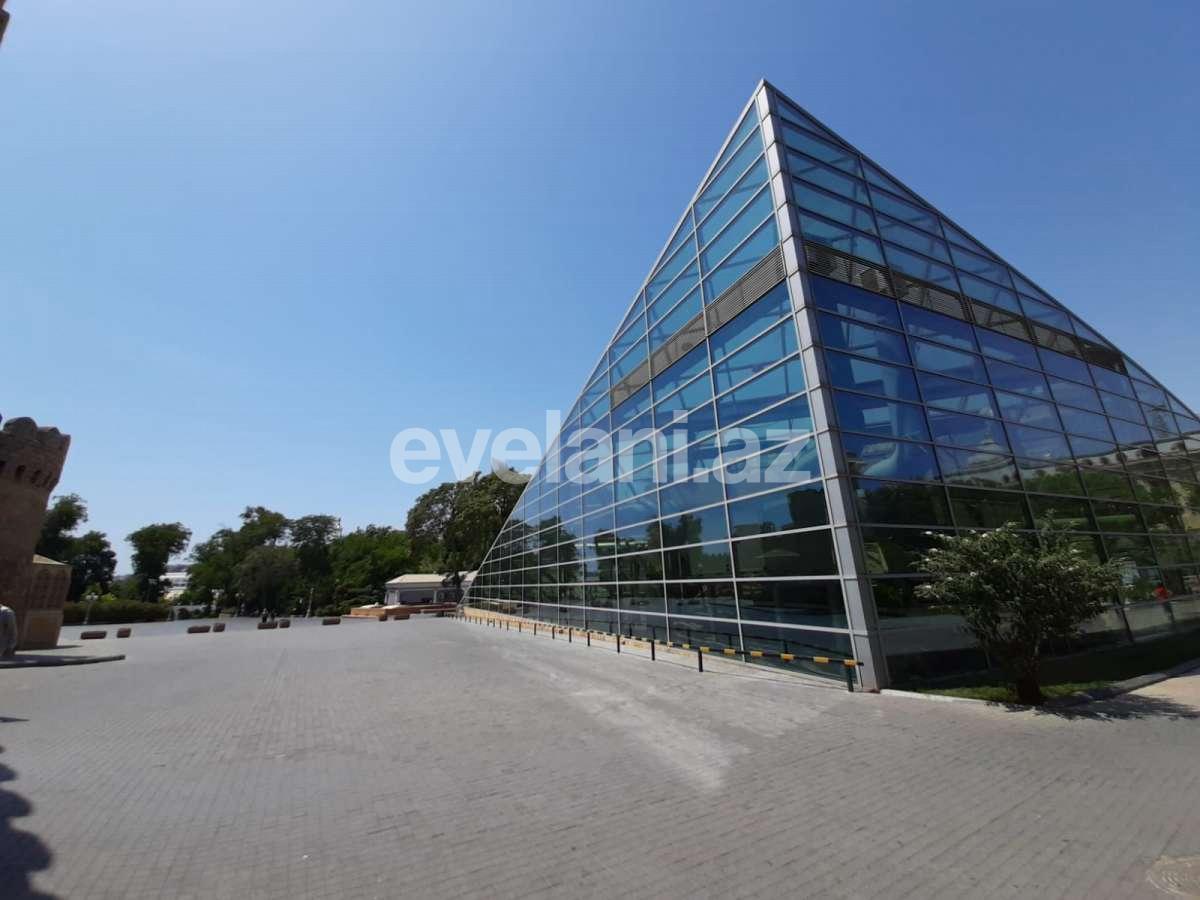 Satılır, həyət evi / bağ, 3 otaqlı, 95 m², İçəri Şəhər m.