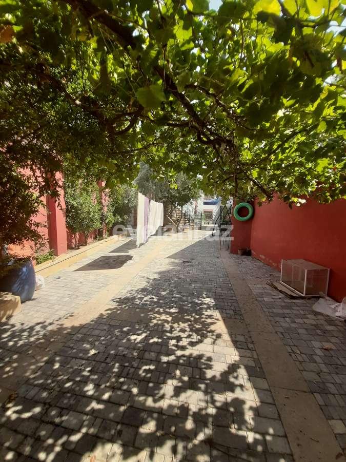 Satılır, həyət evi / bağ, 4 otaqlı, 116 m², Qara Qarayev m.