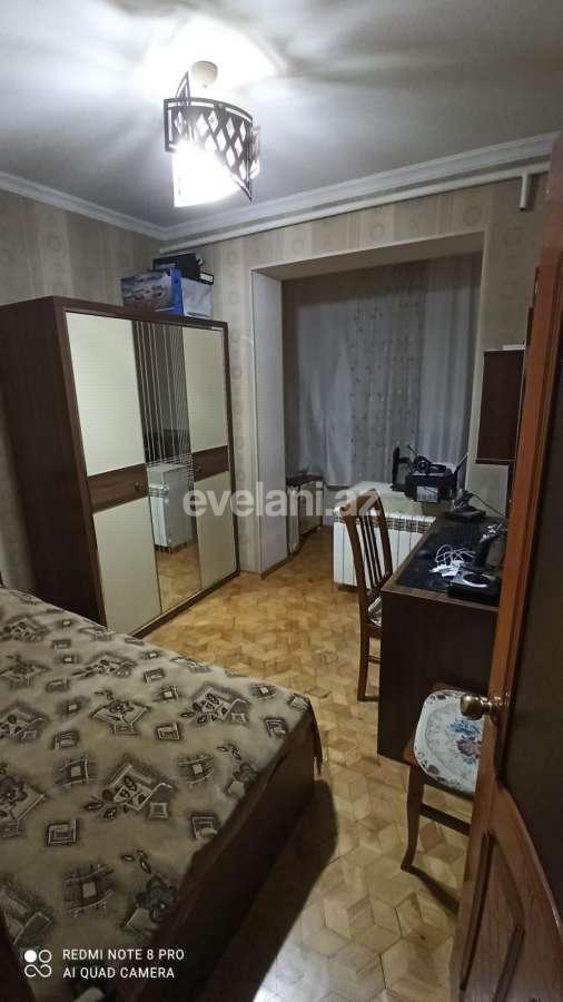 Satılır, köhnə tikili, 4 otaqlı, 110 m², 8 Noyabr m.