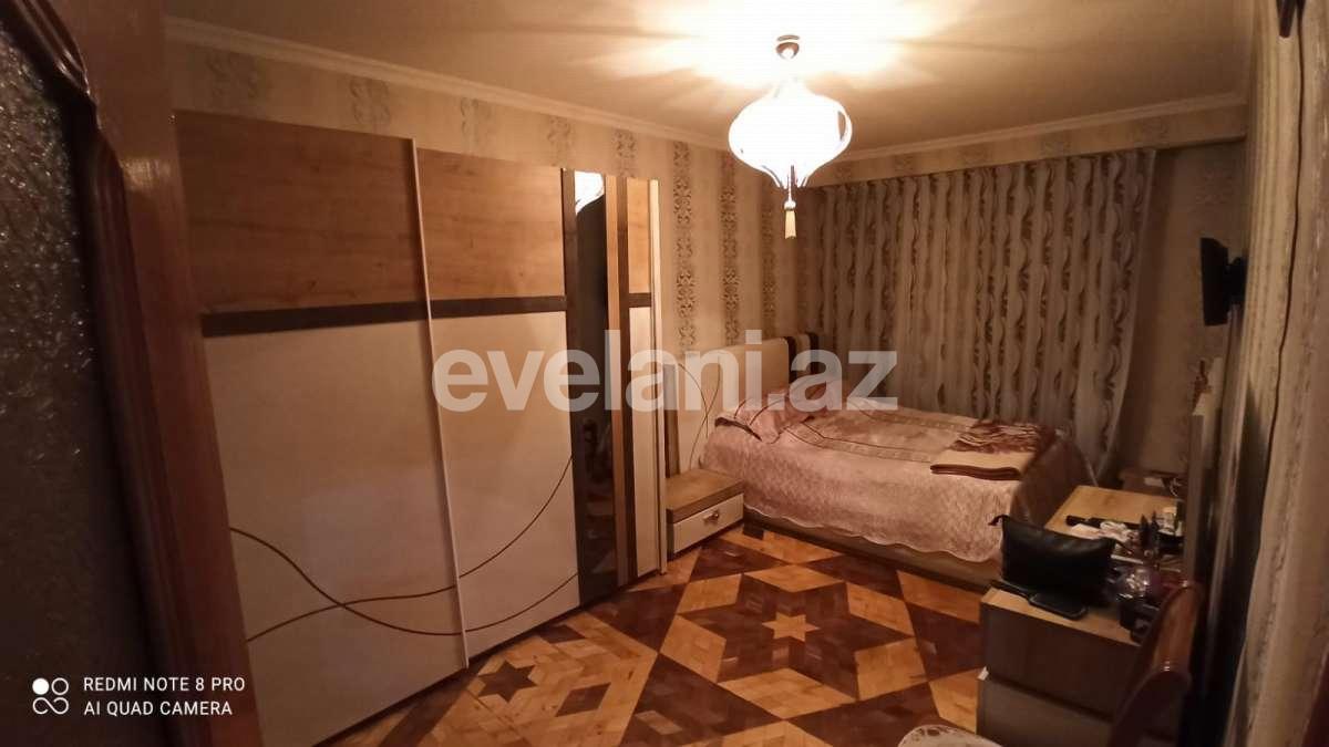 Satılır, köhnə tikili, 4 otaqlı, 110 m², 8 Noyabr m.