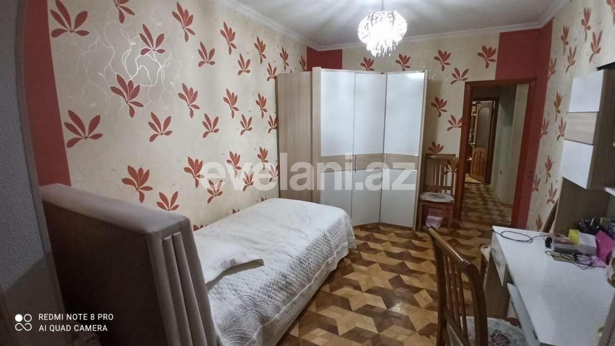 Satılır, köhnə tikili, 4 otaqlı, 110 m², 8 Noyabr m.