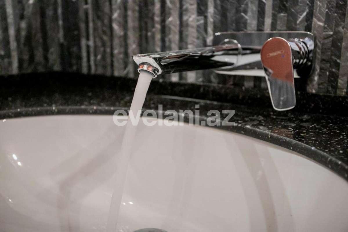 Satılır, yeni tikili, 3 otaqlı, 148 m², Şah İsmayıl Xətai m.