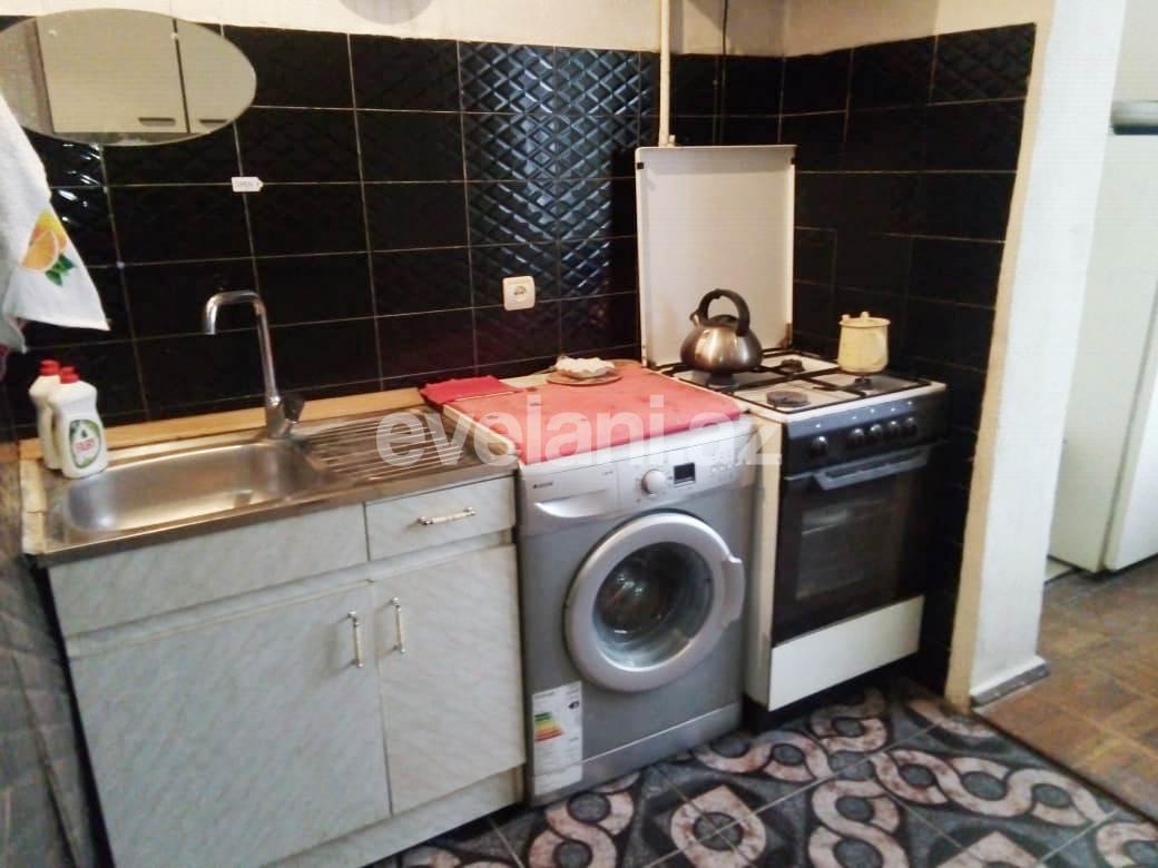 Satılır, köhnə tikili, 2 otaqlı, 46 m², Memar Əcəmi m.