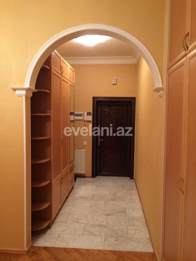 Rent, new building, 4 room, 200 m², Nizami m.