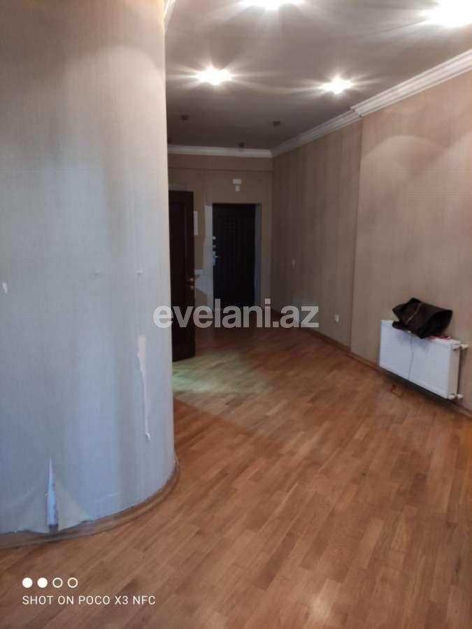 Kirayə verilir, yeni tikili, 4 otaqlı, 200 m², Elmlər Akademiyası m.