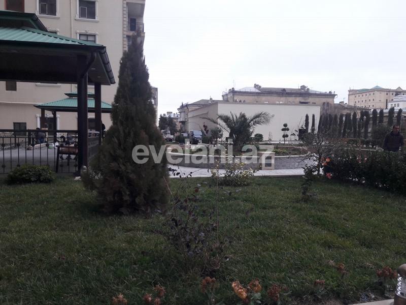 Продаётся, новостройка, 3-комнаты, 159 m², Элмляр Академиясы m.