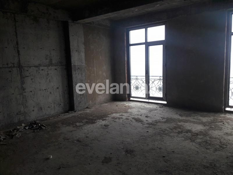 Продаётся, новостройка, 3-комнаты, 159 m², Элмляр Академиясы m.