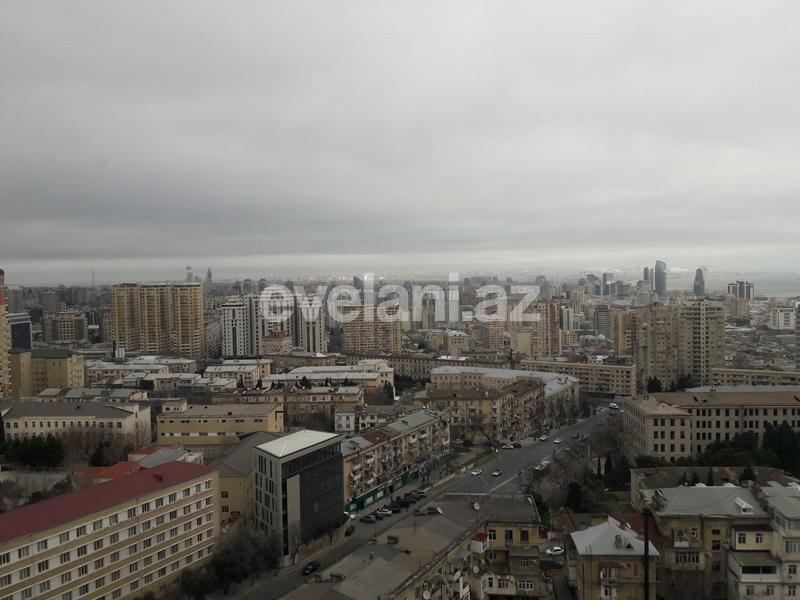 Продаётся, новостройка, 3-комнаты, 159 m², Элмляр Академиясы m.