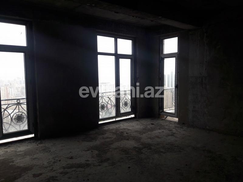 Продаётся, новостройка, 3-комнаты, 159 m², Элмляр Академиясы m.