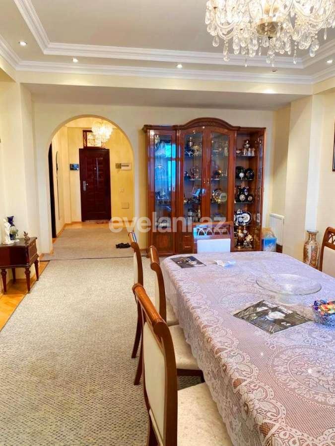 Продаётся, новостройка, 3-комнаты, 128 m², Элмляр Академиясы m.