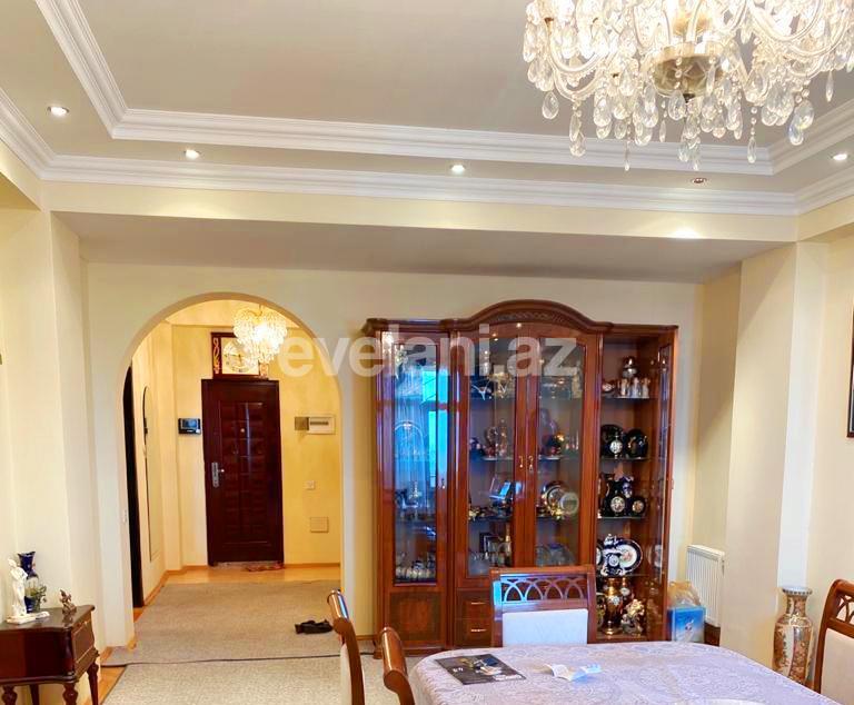 Продаётся, новостройка, 3-комнаты, 128 m², Элмляр Академиясы m.