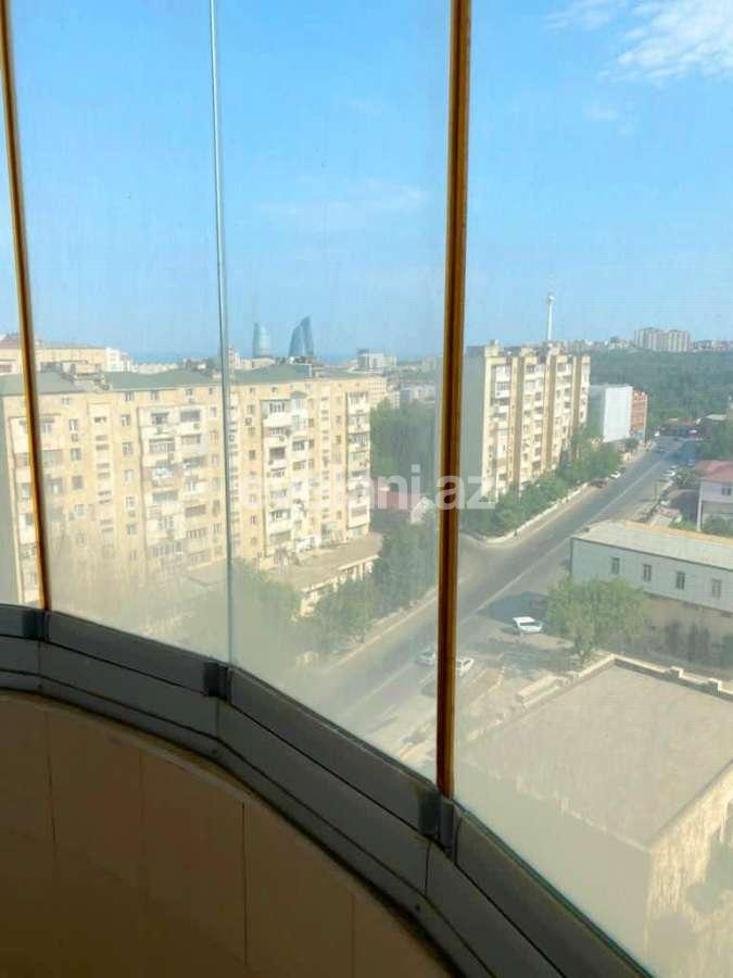 Продаётся, новостройка, 3-комнаты, 128 m², Элмляр Академиясы m.