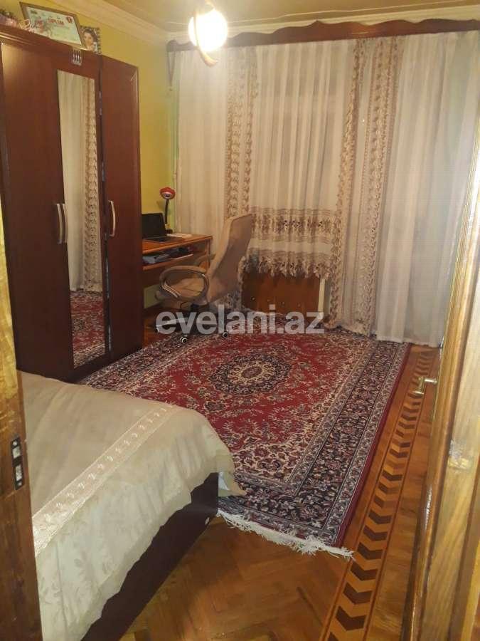 Sale, old building, 4 room, 100 m², Azadlig prospekti m.