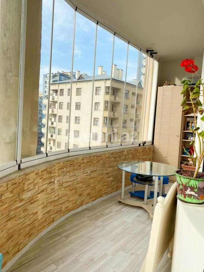 Satılır, yeni tikili, 3 otaqlı, 130 m², Nizami m.