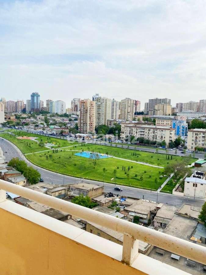 Satılır, yeni tikili, 3 otaqlı, 130 m², Nizami m.