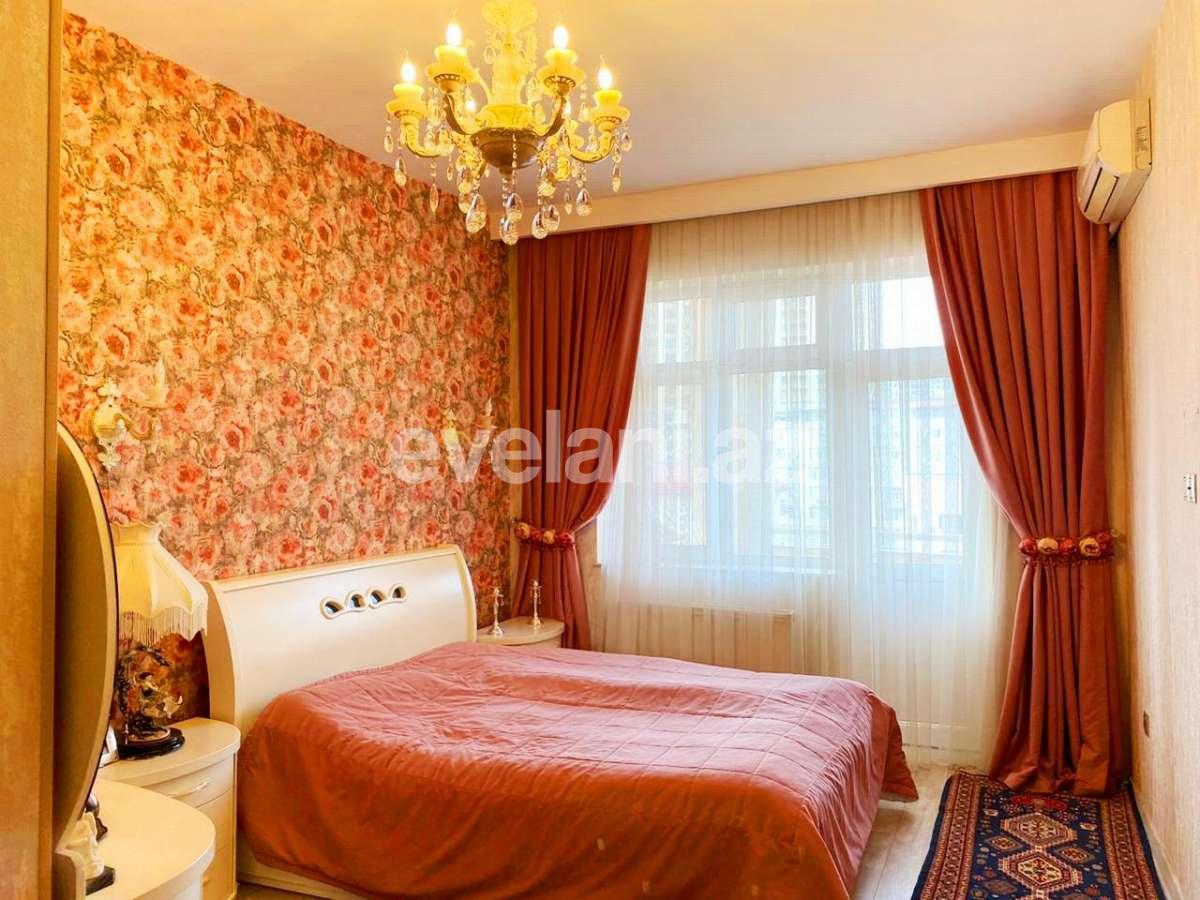 Satılır, yeni tikili, 3 otaqlı, 130 m², Nizami m.