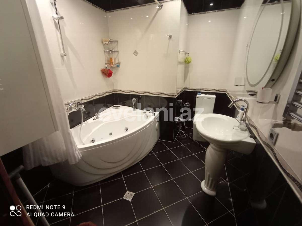 Satılır, yeni tikili, 3 otaqlı, 130 m², Gənclik m.