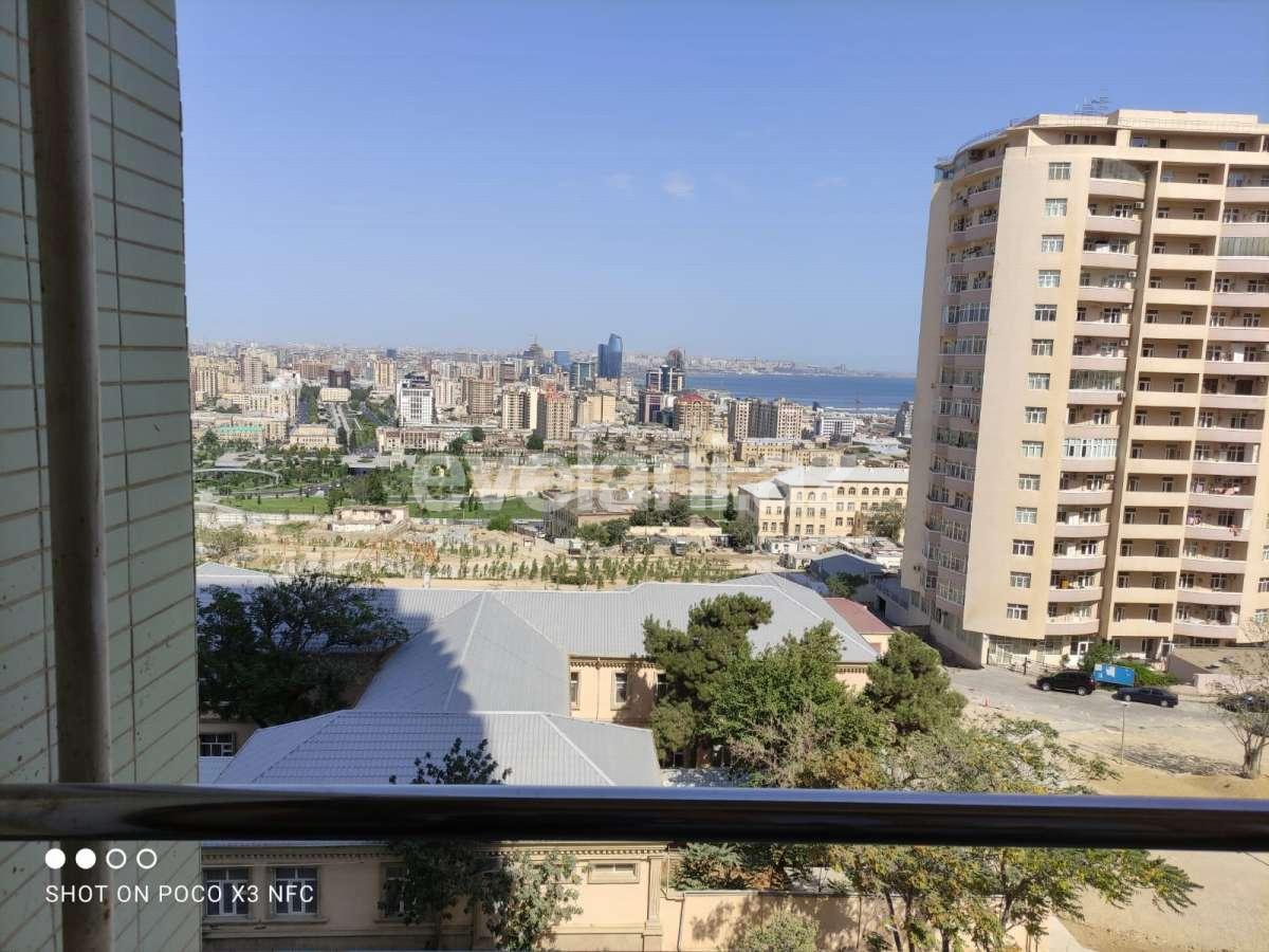 Rent, new building, 4 room, 200 m², Yasamal r.