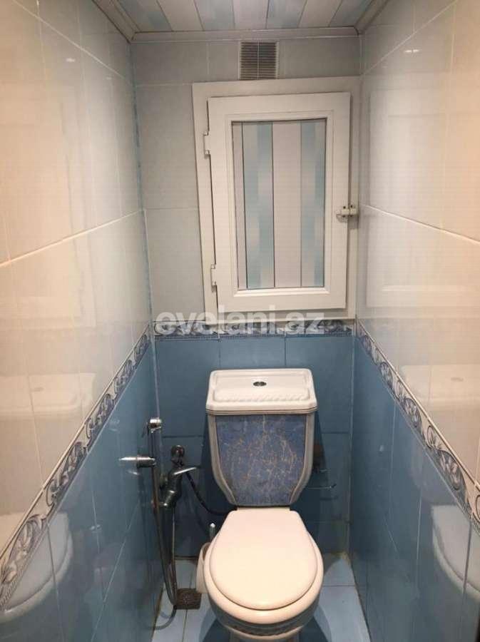 Sale, old building, 2 room, 62 m², Elmlar Akademiyası m.