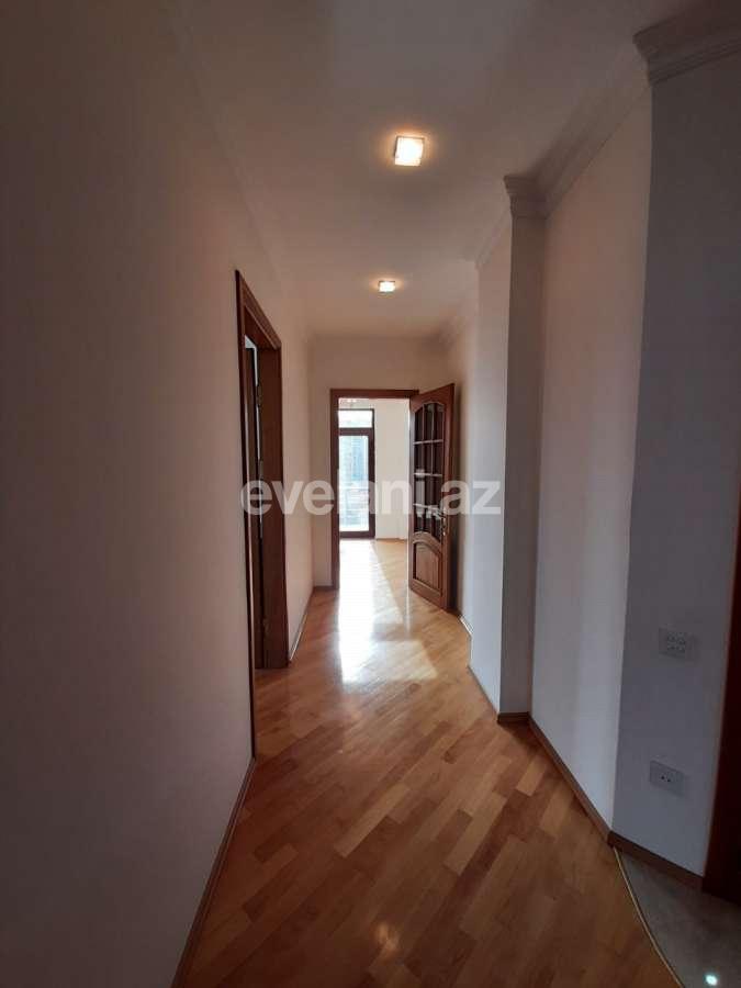 Kirayə verilir, yeni tikili, 3 otaqlı, 150 m², Səbail r.