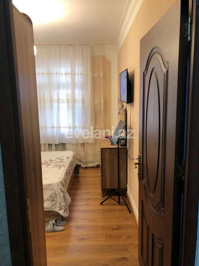 Satılır, köhnə tikili, 3 otaqlı, 130 m², Gənclik m.