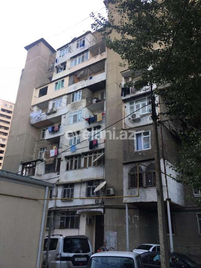 Satılır, köhnə tikili, 3 otaqlı, 130 m², Gənclik m.