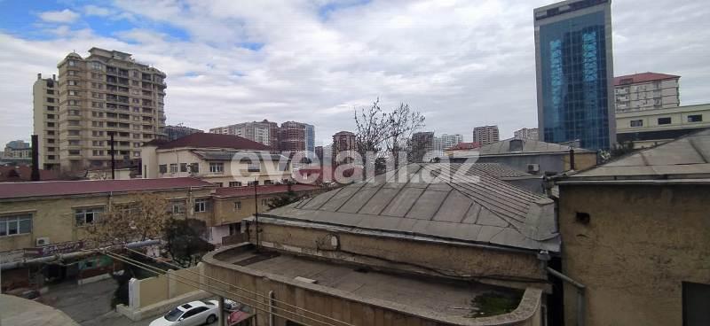 Satılır, yeni tikili, 3 otaqlı, 130 m², Nizami m.