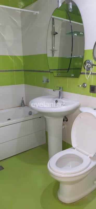 Satılır, yeni tikili, 3 otaqlı, 130 m², Nizami m.