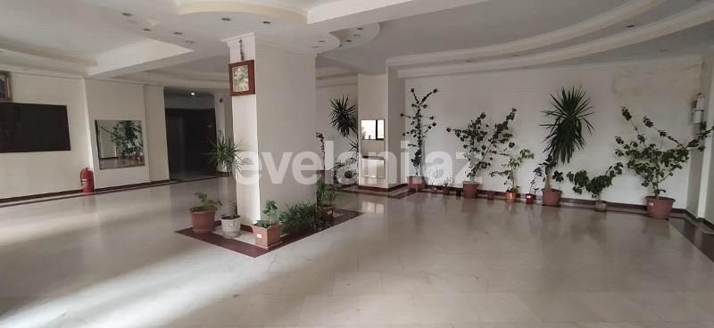 Satılır, yeni tikili, 3 otaqlı, 130 m², Nizami m.