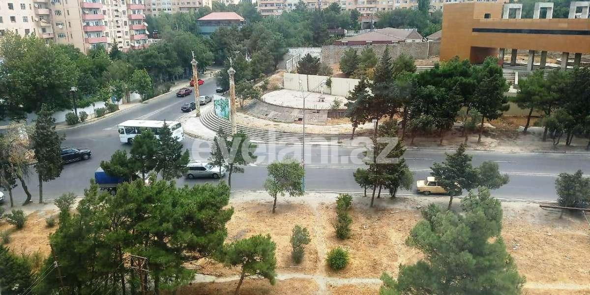 Sale, old building, 3 room, 55 m², Yeni Guneshli d.