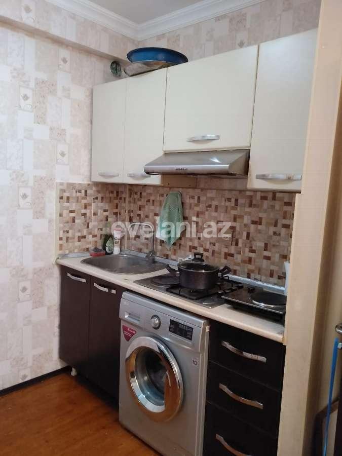 Satılır, yeni tikili, 2 otaqlı, 47 m², İnşaatçılar m.