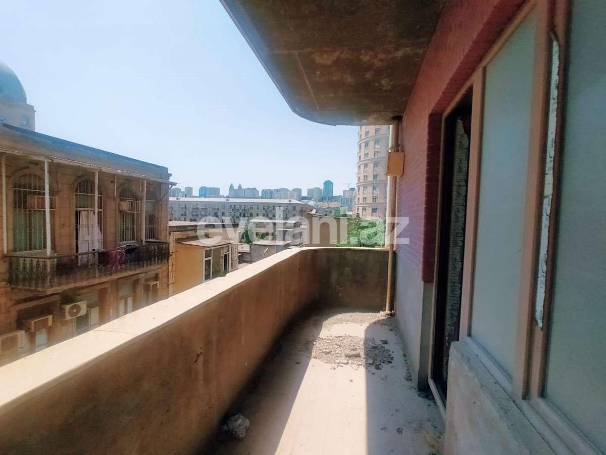 Satılır, yeni tikili, 4 otaqlı, 186 m², Nizami m.