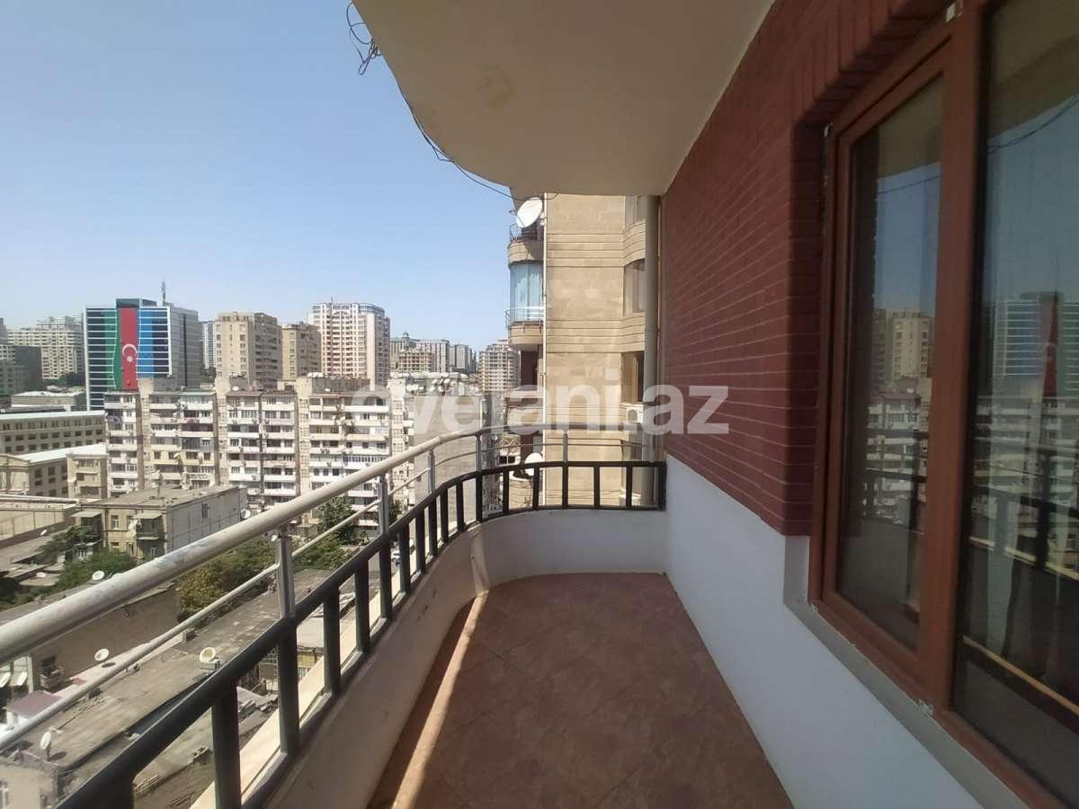 Satılır, yeni tikili, 4 otaqlı, 175 m², Nizami m.