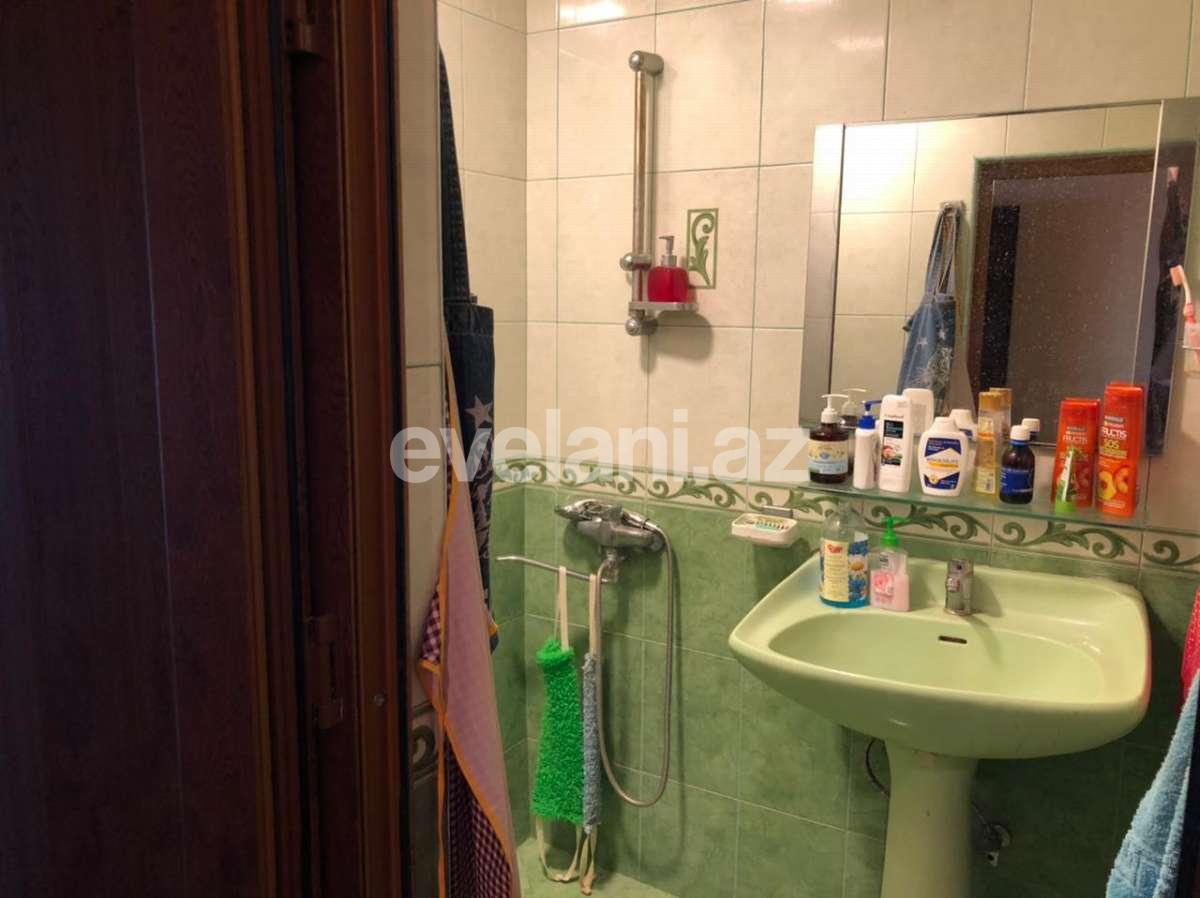 Satılır, köhnə tikili, 2 otaqlı, 60 m², Elmlər Akademiyası m.