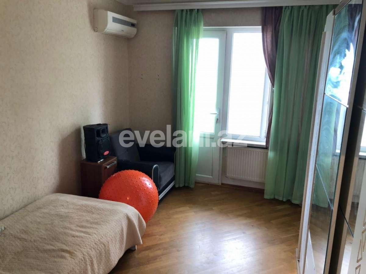 Satılır, köhnə tikili, 2 otaqlı, 60 m², Elmlər Akademiyası m.