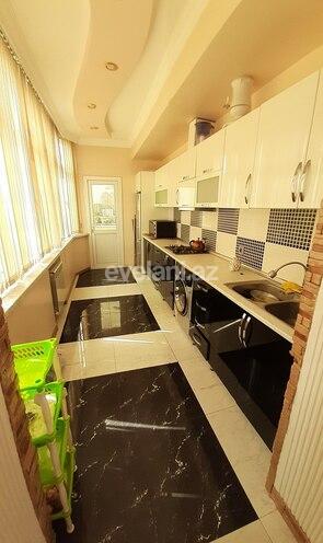 Сдаётся, новостройка, 3-комнаты, 100 m², 20 январь m.