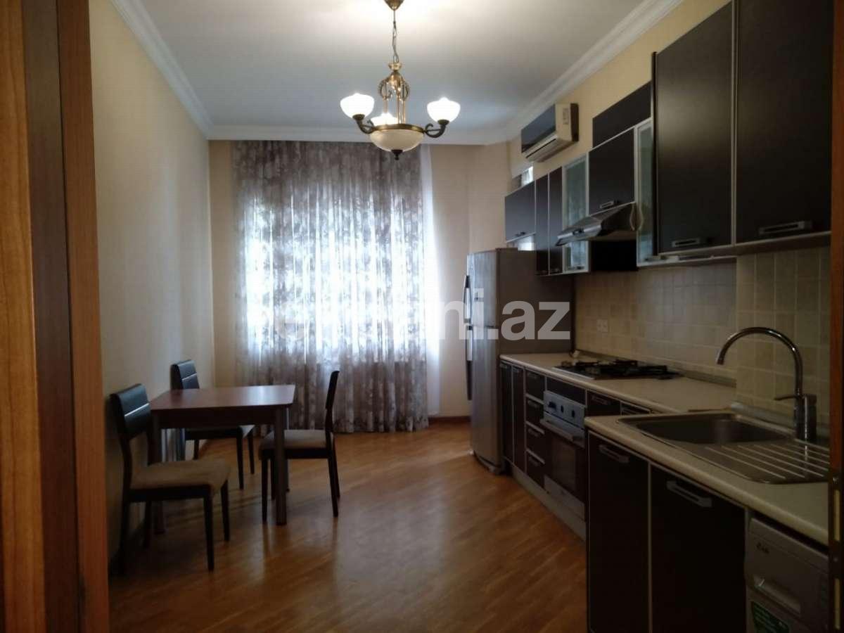 Kirayə verilir, yeni tikili, 2 otaqlı, 90 m², Elmlər Akademiyası m.
