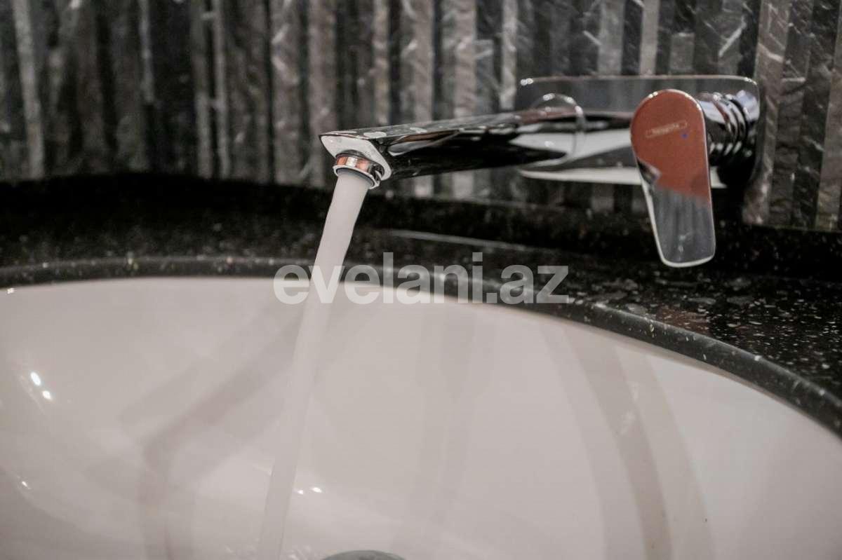 Satılır, yeni tikili, 3 otaqlı, 148 m², Şah İsmayıl Xətai m.