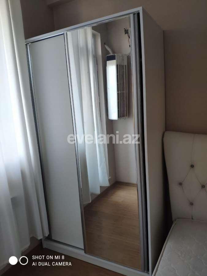 Kirayə verilir, yeni tikili, 2 otaqlı, 49 m², İnşaatçılar m.