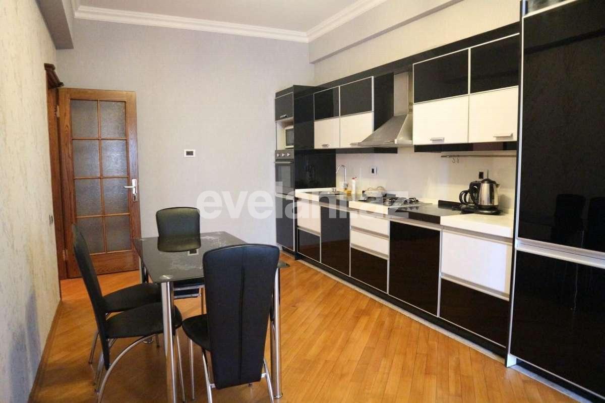 Rent, new building, 2 room, 90 m², Nasimi r.